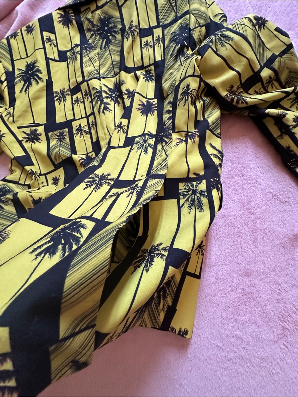 Versace Black and Yellow Palm-Print Blazer - Picture 15 of 16